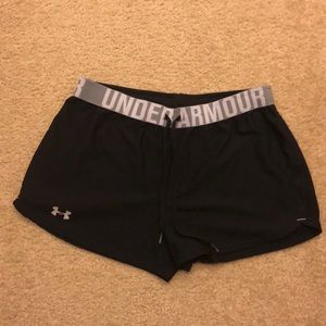 Women’s Under Armour black shorts